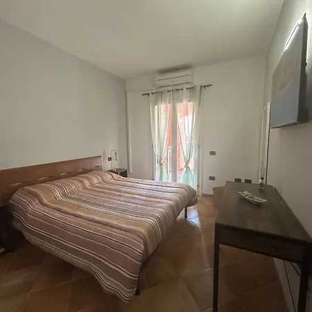 Rena & Relax Con Piscina Condivisa